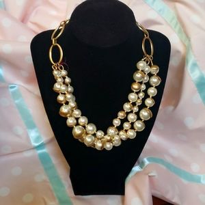 Plunder tricia necklace